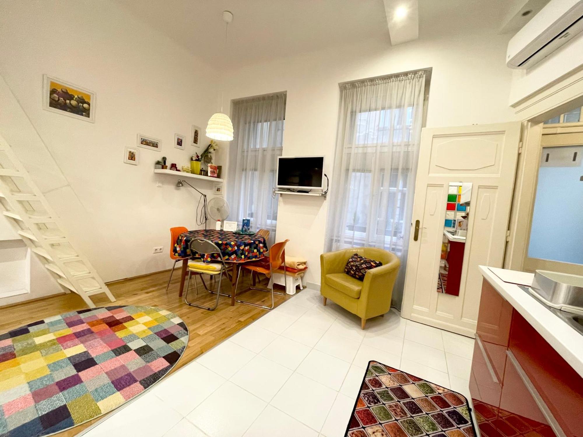 Rainbow Pearl Apartment At St Stephen' S Basilica Budapest Exteriör bild