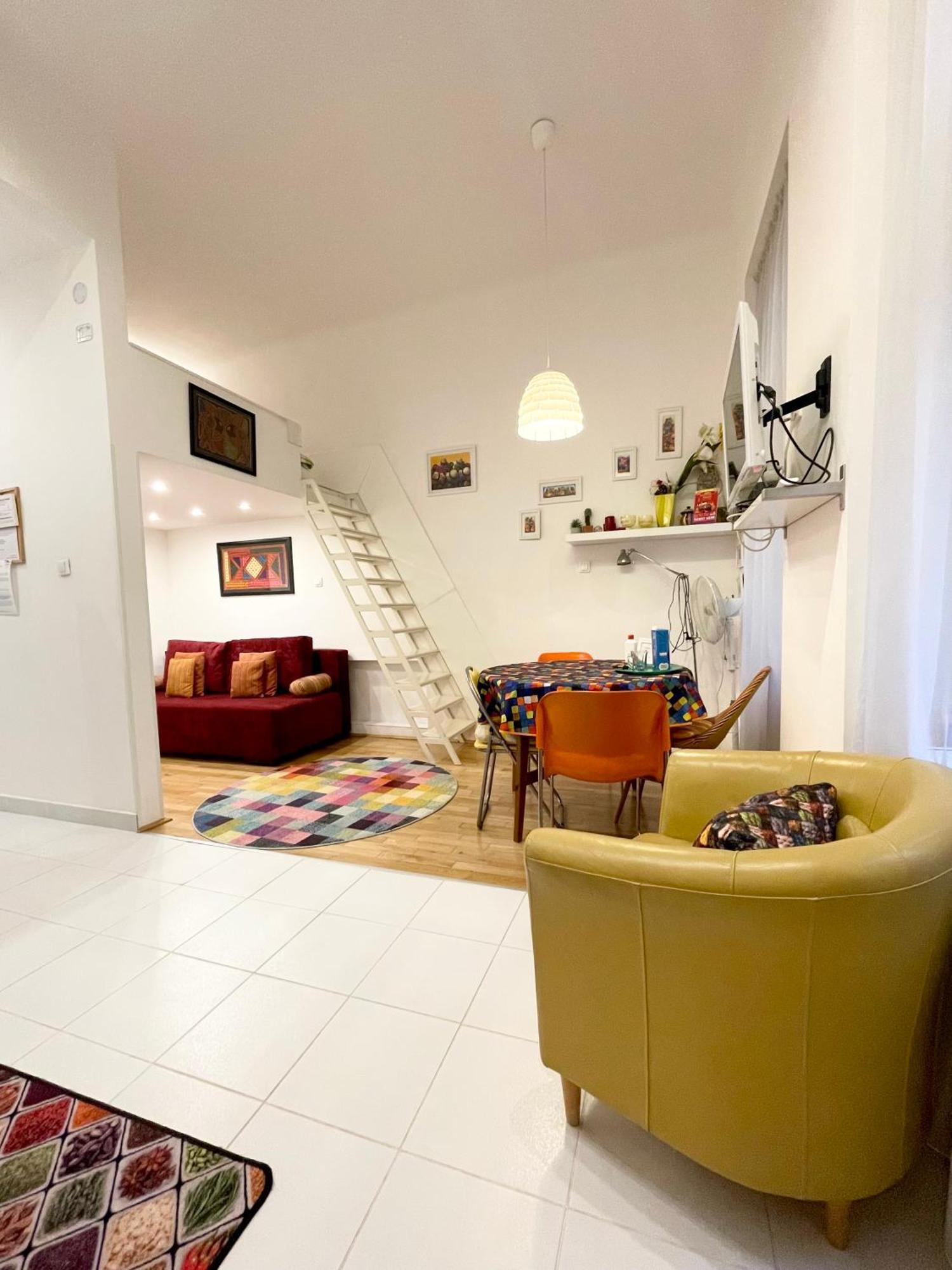 Rainbow Pearl Apartment At St Stephen' S Basilica Budapest Exteriör bild