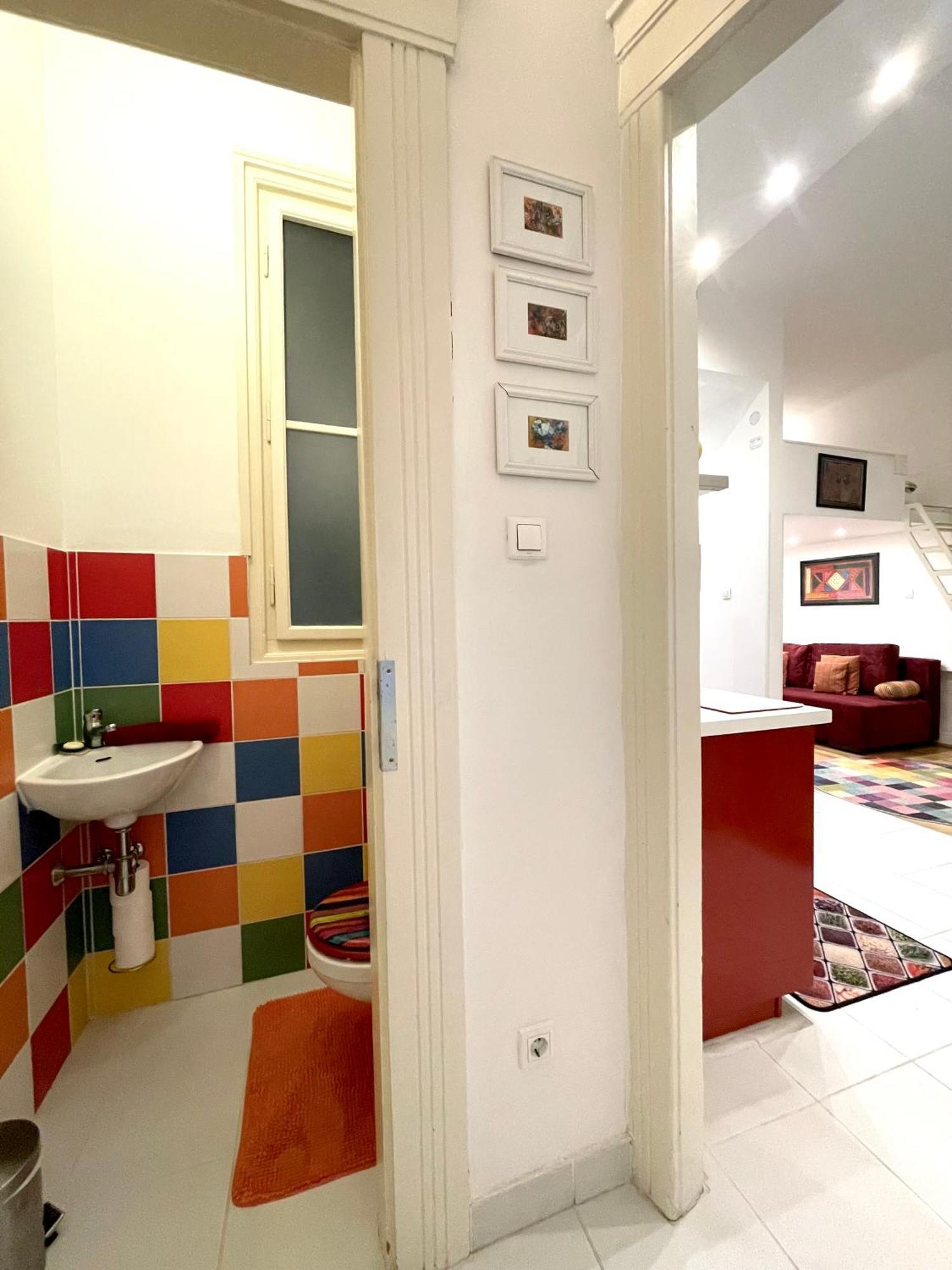 Rainbow Pearl Apartment At St Stephen' S Basilica Budapest Exteriör bild